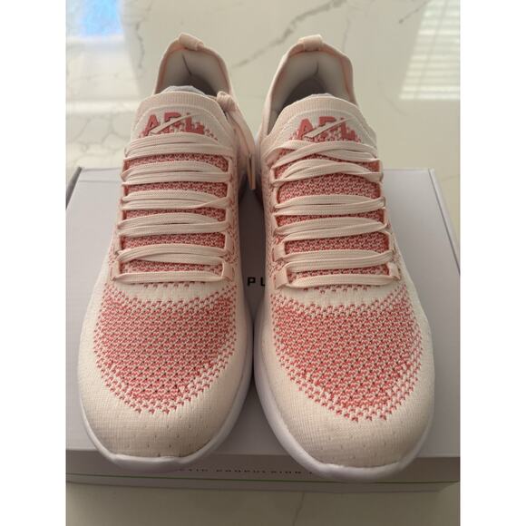 APL Athletic Propulsion Labs Techloom Breeze Sneakers Cream Fire Coral Size 8.5 - Picture 2 of 9